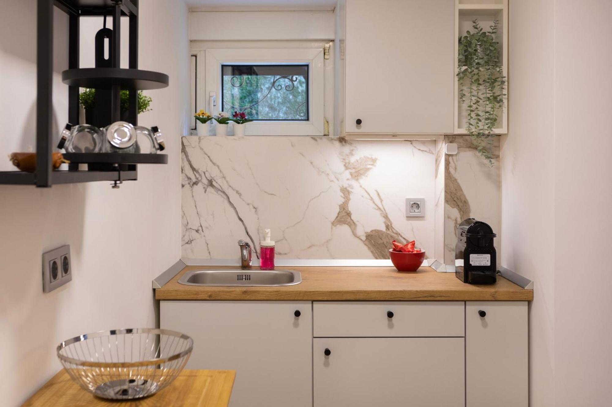 Modern Studio Near British Square زغرب المظهر الخارجي الصورة