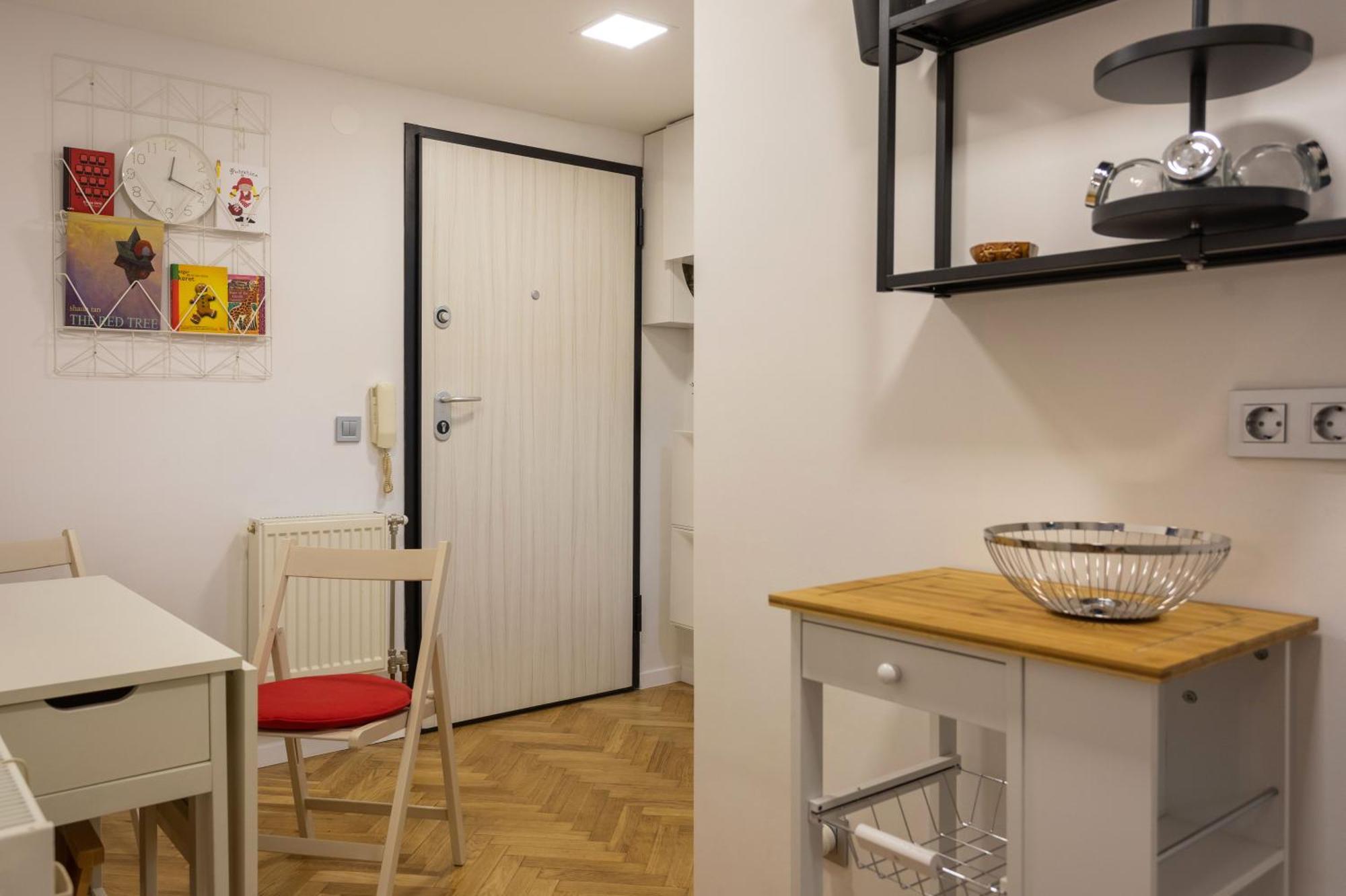 Modern Studio Near British Square زغرب المظهر الخارجي الصورة